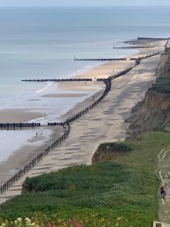 Looking back from Beeston Bump